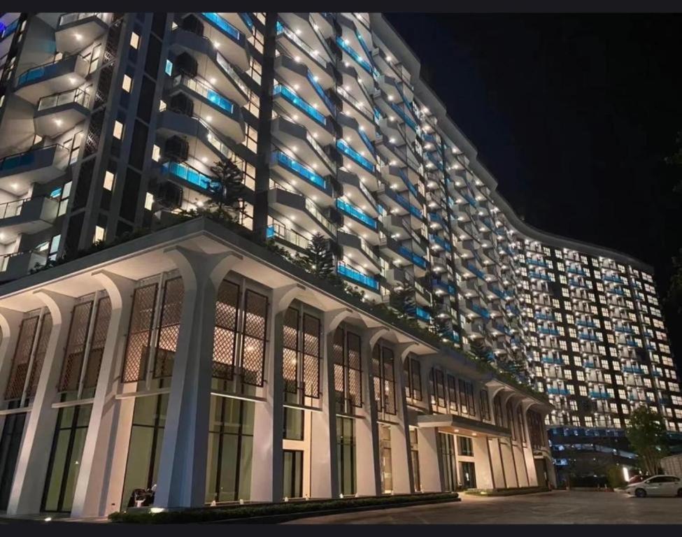 דירות צ'יאנג מאי The Astra Sky River Chiangmai_Sky Pool_Old City מראה חיצוני תמונה
